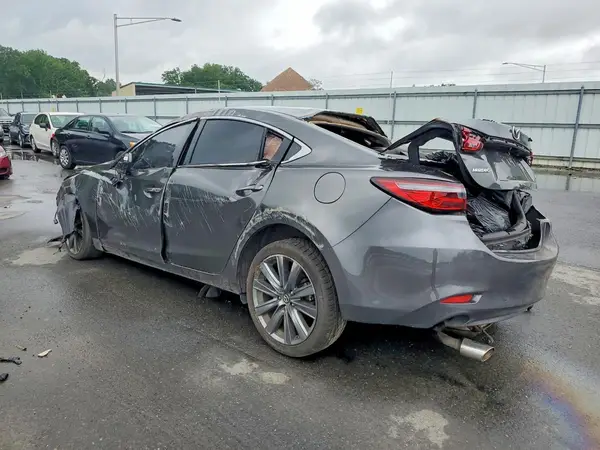 JM1GL1VM4J1302233 2018 MAZDA 6 - Image 2