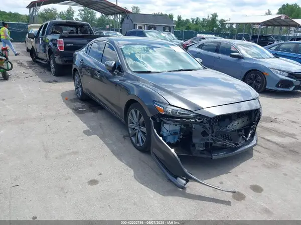 JM1GL1VM4J1305567 2018 MAZDA 6 - Image 1