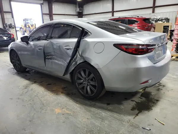JM1GL1VM4J1315113 2018 MAZDA 6 - Image 2