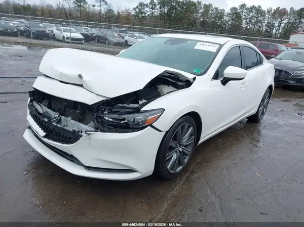 JM1GL1VM4J1322773 2018 MAZDA 6 - Image 2