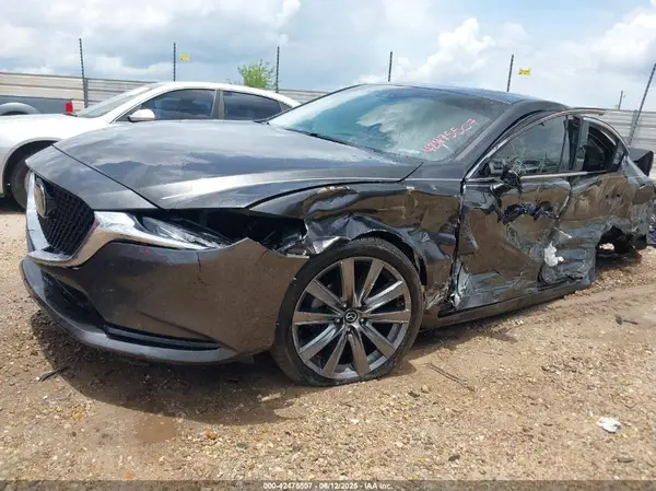 JM1GL1VM4M1617053 2021 MAZDA 6 - Image 2