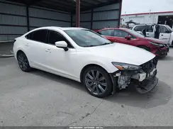 JM1GL1VM5J1304489 2018 MAZDA 6
