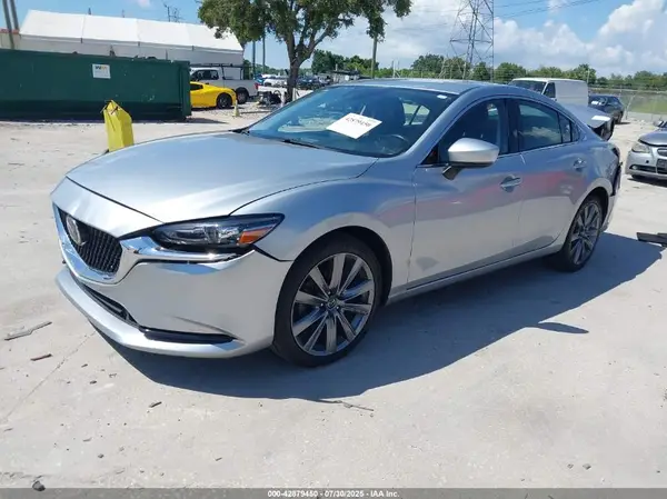 JM1GL1VM5J1311118 2018 MAZDA 6 - Image 2