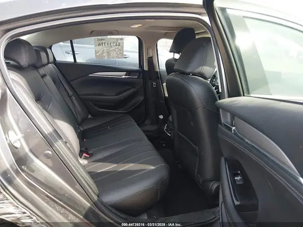 JM1GL1VM5J1325827 2018 MAZDA 6 - Image 8