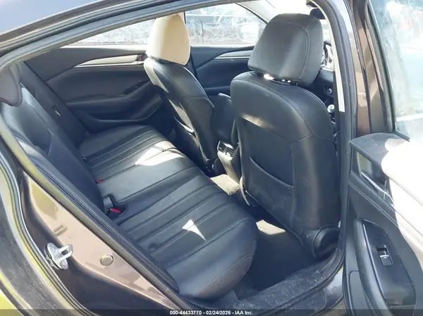 JM1GL1VM6J1302136 2018 MAZDA 6 - Image 8