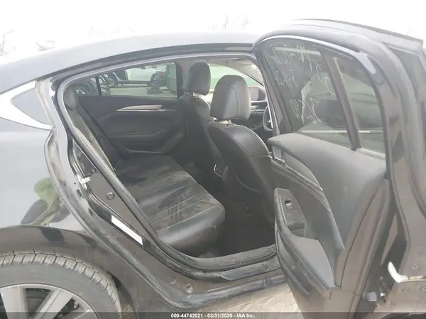 JM1GL1VM6L1516921 2020 MAZDA 6 - Image 8