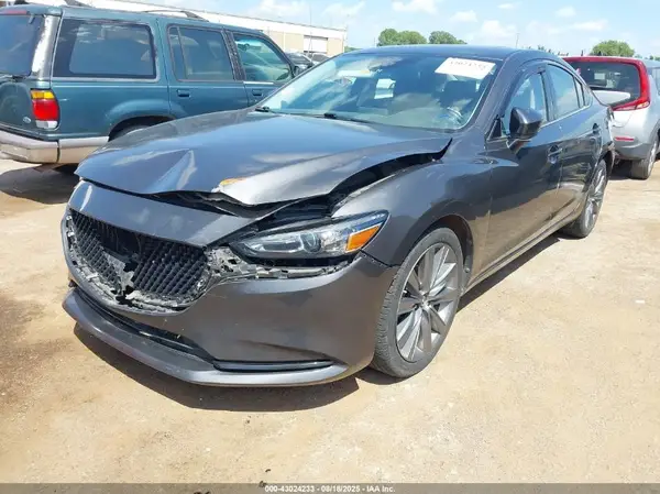 JM1GL1VM6L1517907 2020 MAZDA 6 - Image 2