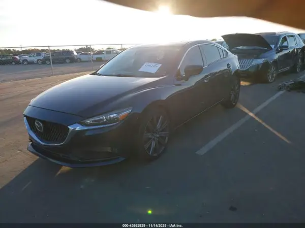 JM1GL1VM7J1301772 2018 MAZDA 6 - Image 2