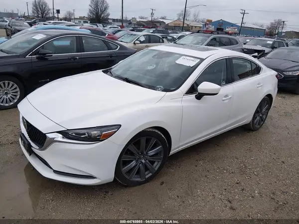 JM1GL1VM7J1304588 2018 MAZDA 6 - Image 2