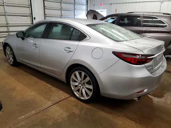 JM1GL1VM7J1312416 2018 MAZDA 6 - Image 2