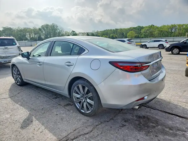JM1GL1VM7J1314375 2018 MAZDA 6 - Image 2