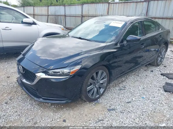 JM1GL1VM7J1323061 2018 MAZDA 6 - Image 2