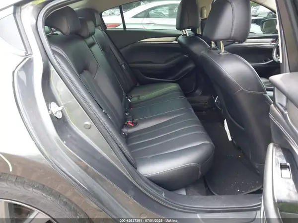JM1GL1VM7J1329717 2018 MAZDA 6 - Image 8