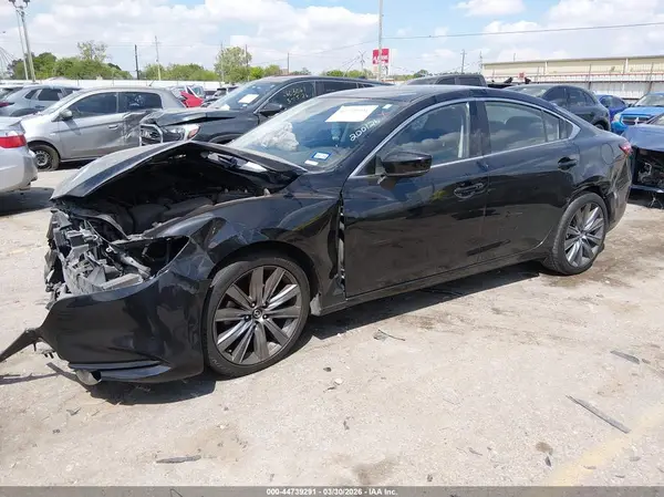 JM1GL1VM7L1517849 2020 MAZDA 6 - Image 2