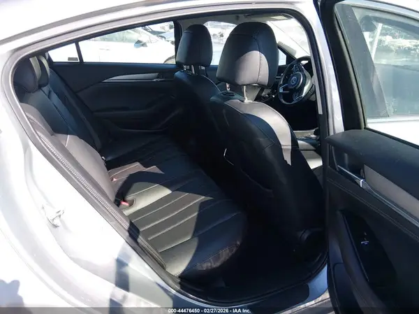 JM1GL1VM8J1310139 2018 MAZDA 6 - Image 8