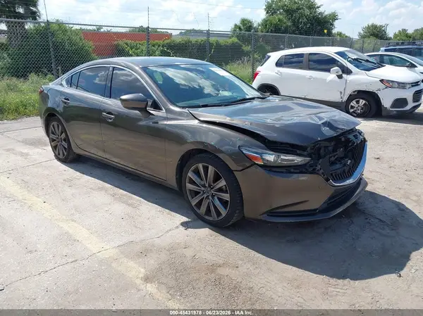JM1GL1VM8J1313381 2018 MAZDA 6 - Image 1