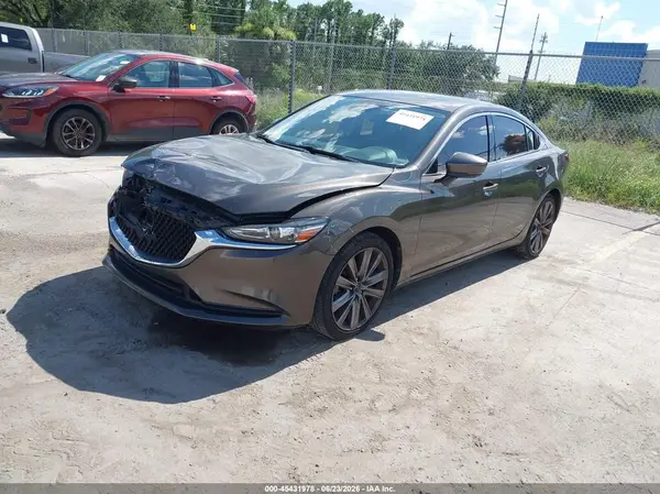 JM1GL1VM8J1313381 2018 MAZDA 6 - Image 2