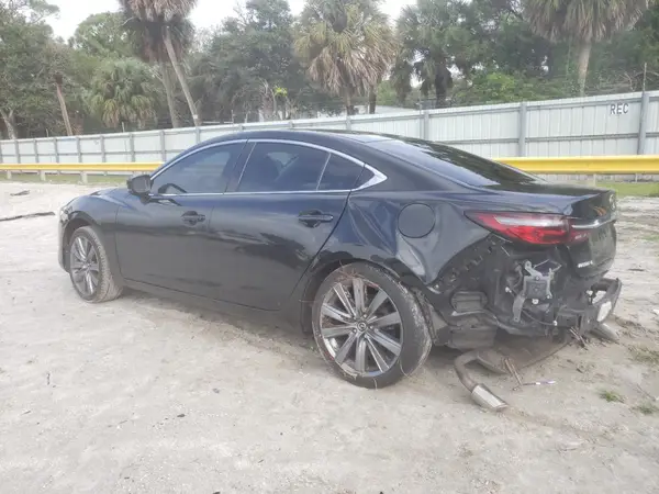 JM1GL1VM8J1315888 2018 MAZDA 6 - Image 2