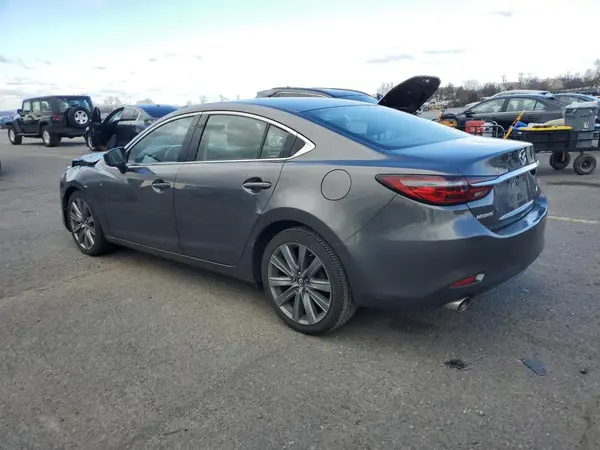 JM1GL1VM8J1321366 2018 MAZDA 6 - Image 2