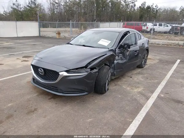 JM1GL1VM8J1326969 2018 MAZDA 6 - Image 2