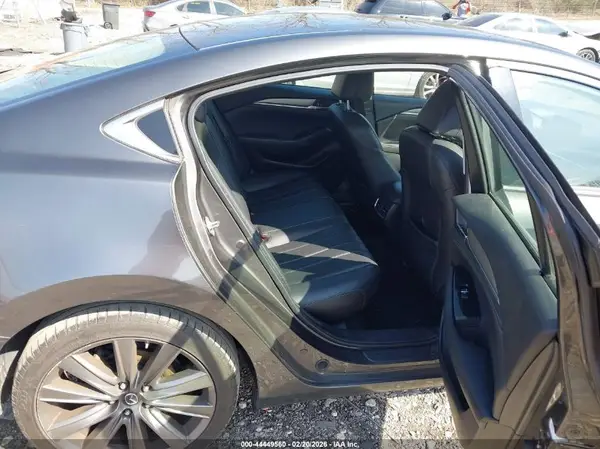 JM1GL1VM8J1331931 2018 MAZDA 6 - Image 8