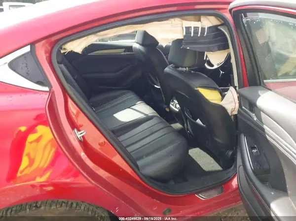 JM1GL1VM8L1524843 2020 MAZDA 6 - Image 8