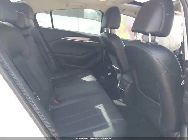 JM1GL1VM9J1330772 2018 MAZDA 6 - Image 8