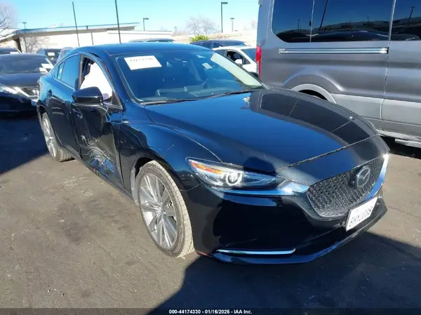 JM1GL1WY0J1327728 2018 MAZDA 6 - Image 1