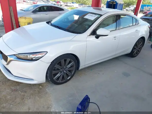 JM1GL1WY0J1331228 2018 MAZDA 6 - Image 2