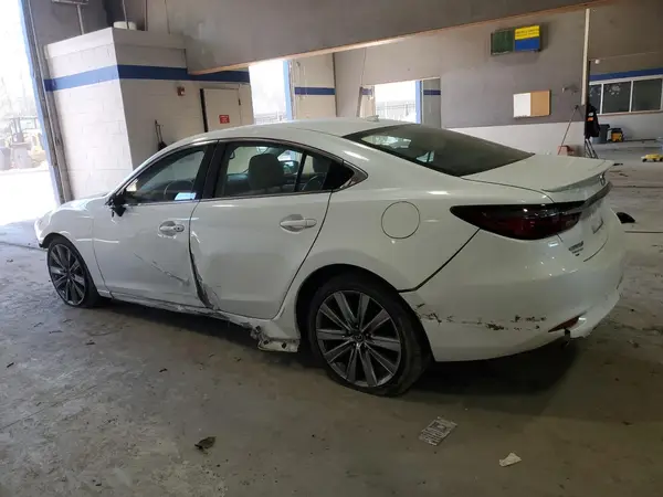 JM1GL1WY1J1317743 2018 MAZDA 6 - Image 2