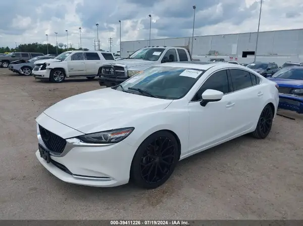 JM1GL1WY1J1321517 2018 MAZDA 6 - Image 2