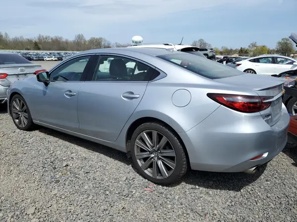 JM1GL1WYXJ1330927 2018 MAZDA 6 - Image 2
