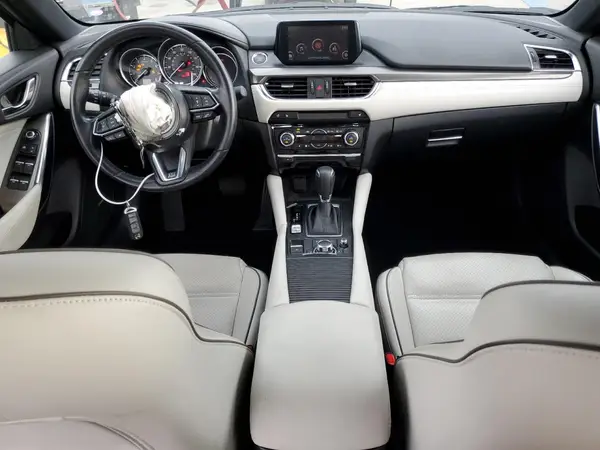 JM1GL1X53H1154365 2017 MAZDA 6 - Image 8