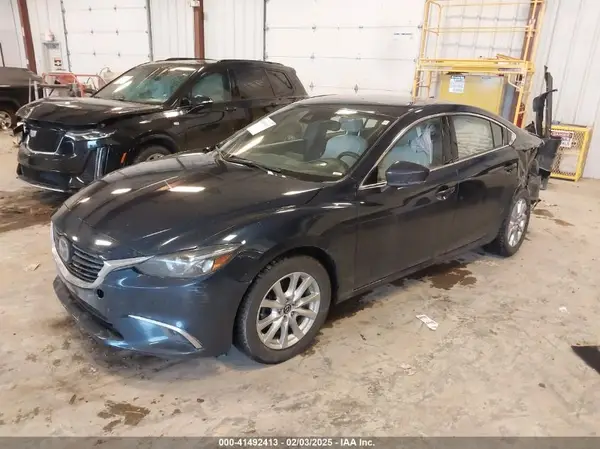 JM1GL1X59H1128191 2017 MAZDA 6 - Image 2