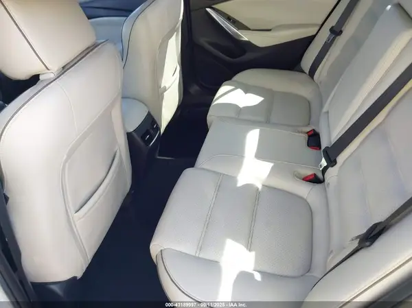 JM1GL1X59H1137084 2017 MAZDA 6 - Image 8