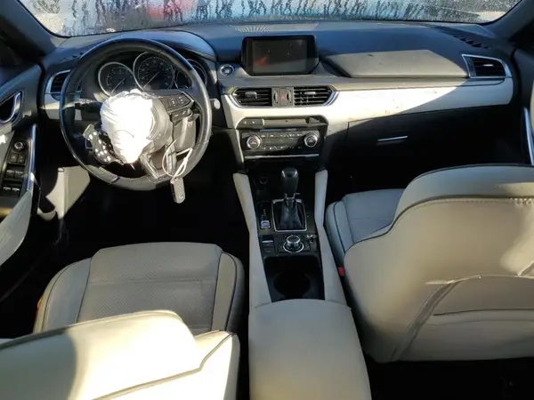 JM1GL1X5XH1100058 2017 MAZDA 6 - Image 8