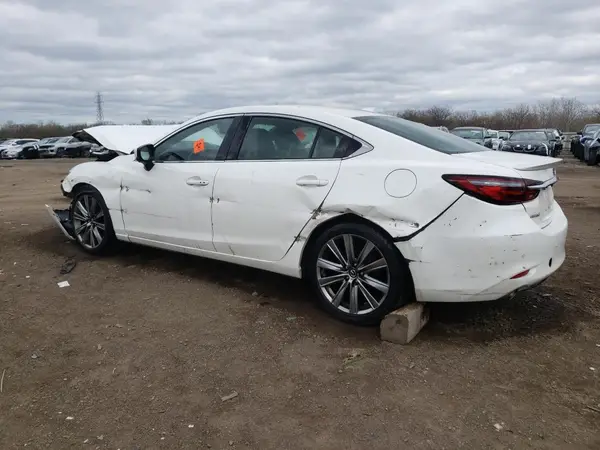 JM1GL1XY5J1307215 2018 MAZDA 6 - Image 2