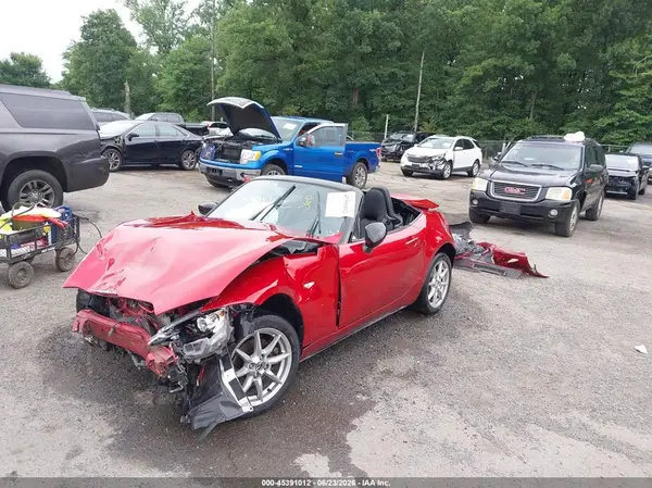 JM1NDAB71H0123330 2017 MAZDA MX-5 - Image 2