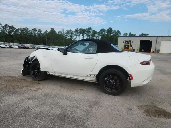 JM1NDAB71M0453592 2021 MAZDA MX-5 - Image 2