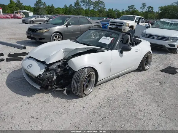JM1NDAB72G0105689 2016 MAZDA MX-5 - Image 2