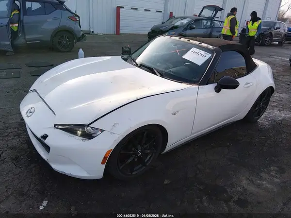 JM1NDAB72G0115204 2016 MAZDA MX-5 - Image 2