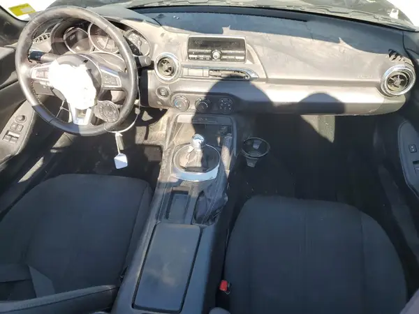 JM1NDAB72H0123322 2017 MAZDA MX-5 - Image 8