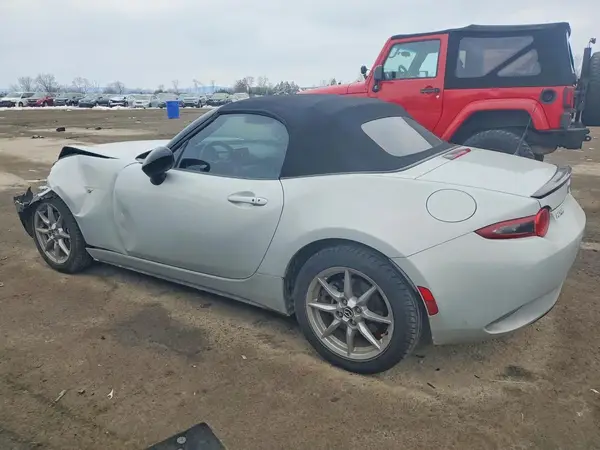 JM1NDAB74G0108352 2016 MAZDA MX-5 - Image 2