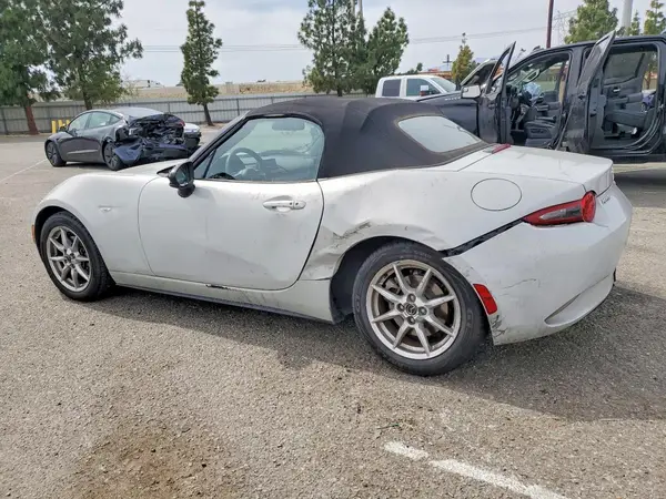 JM1NDAB74G0109243 2016 MAZDA MX-5 - Image 2