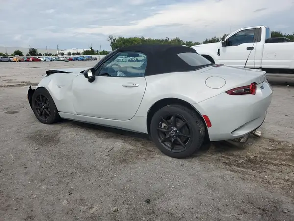 JM1NDAB74K0311153 2019 MAZDA MX-5 - Image 2