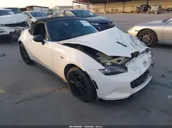 JM1NDAB75K0300176 2019 MAZDA MX-5