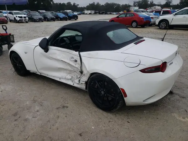 JM1NDAB75K0300307 2019 MAZDA MX-5 - Image 2