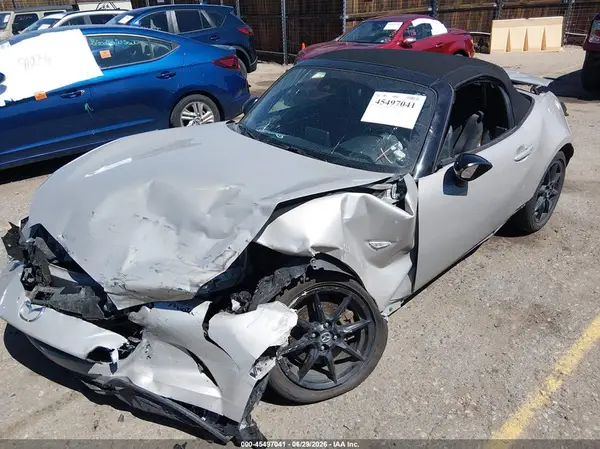 JM1NDAB75N0501046 2022 MAZDA MX-5 - Image 2