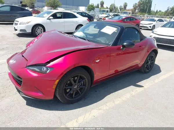 JM1NDAB75S0657907 2025 MAZDA MX-5 - Image 2