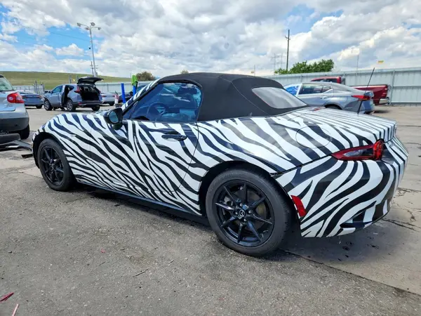 JM1NDAB77M0458988 2021 MAZDA MX-5 - Image 2